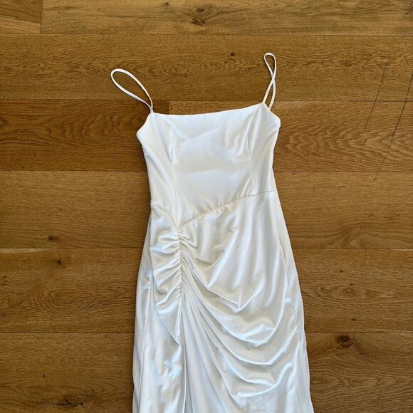 Katie May - Bridal Style Gown in White - Picture 2 of 7